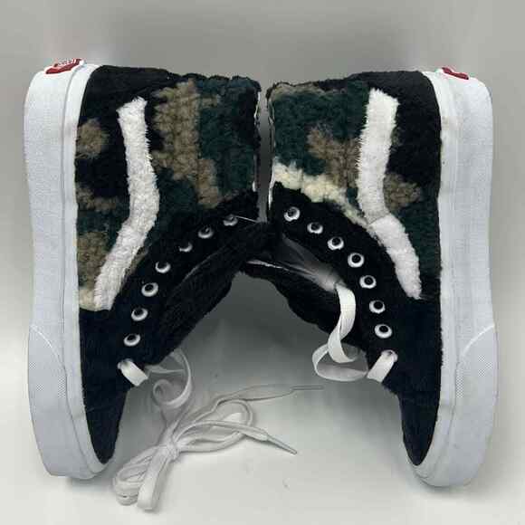 NWOB UNISEX VANS SK8-HI SHERPA FUR CAMO MULTI COLOR SNEAKERS MEN’S SZ 6.5 WM 8 - Picture 5 of 10